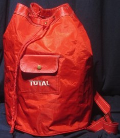 SACO MOCHILA TOTAL ROJO POLIESTER